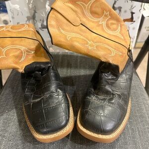 Kids Black and Tan Cowboy Boots